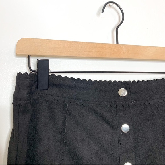 Francescas Mi Ami Black Faux Suede Mini Skirt Large L - Picture 4 of 7